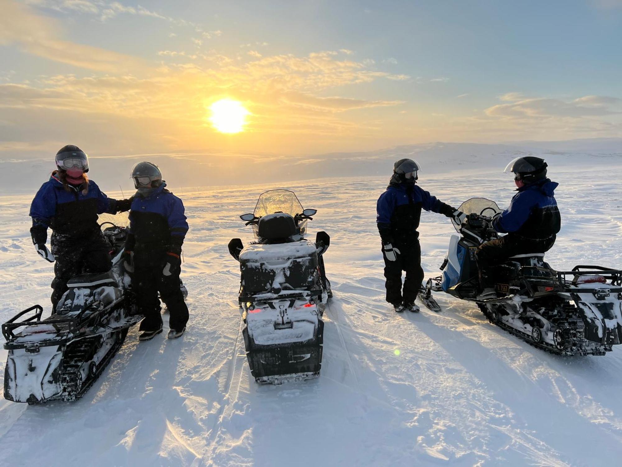 Olderfjord Lodge Russenes Экстерьер фото